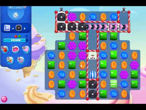 Candy Crush Saga Level 3983 (disgraceful level)